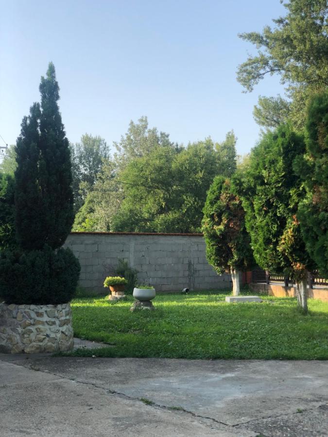 Apartmani Morava 54 Kocino Selo ภายนอก รูปภาพ